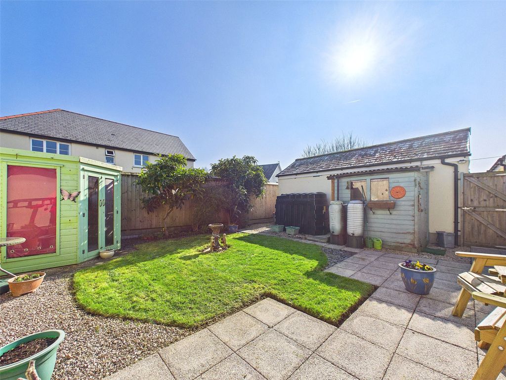 Property photo 2 of 14 Garden