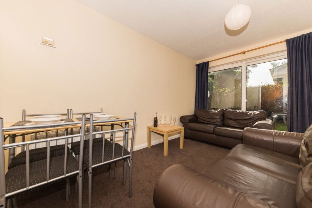 Property photo 1 of 30