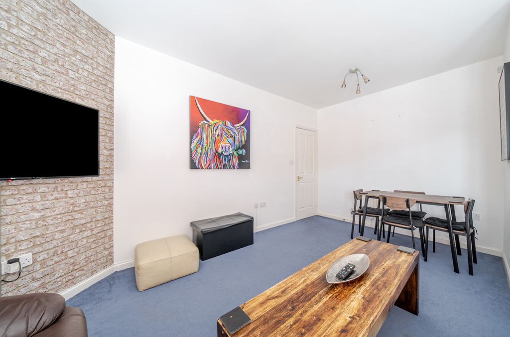 Property photo 3 of 16 1522677-4-1A0c459...