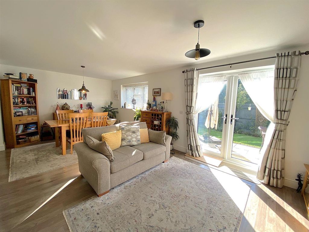 Property photo 2 of 19 56C Haslam Crescent - Lounge2.Jpg