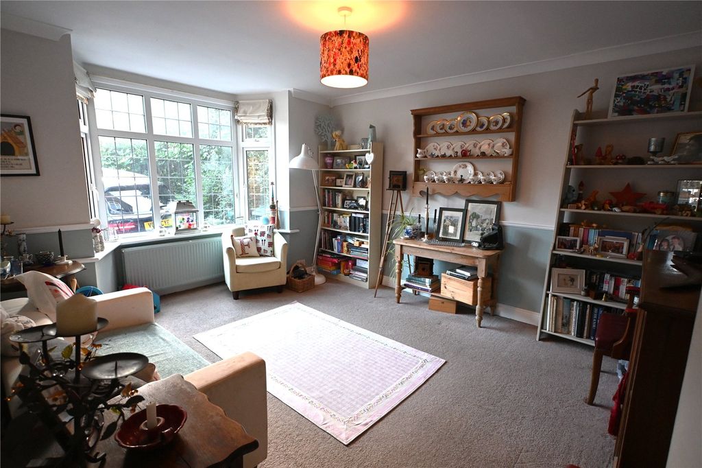 Property photo 3 of 30 Picture No. 15