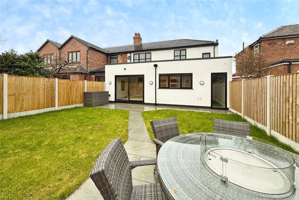 Property photo 2 of 23 Picture No. 07