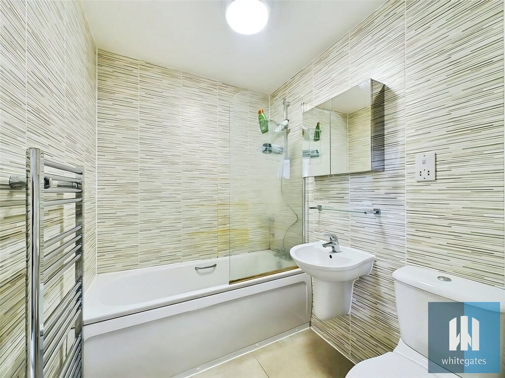 Property photo 3 of 11 Picture No. 01