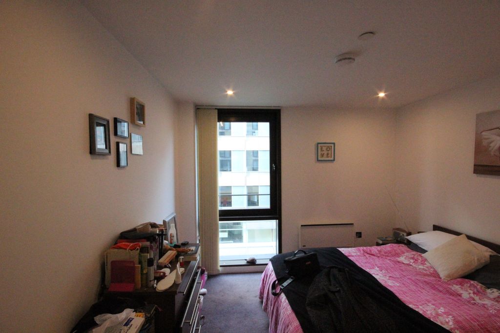 Property photo 3 of 5