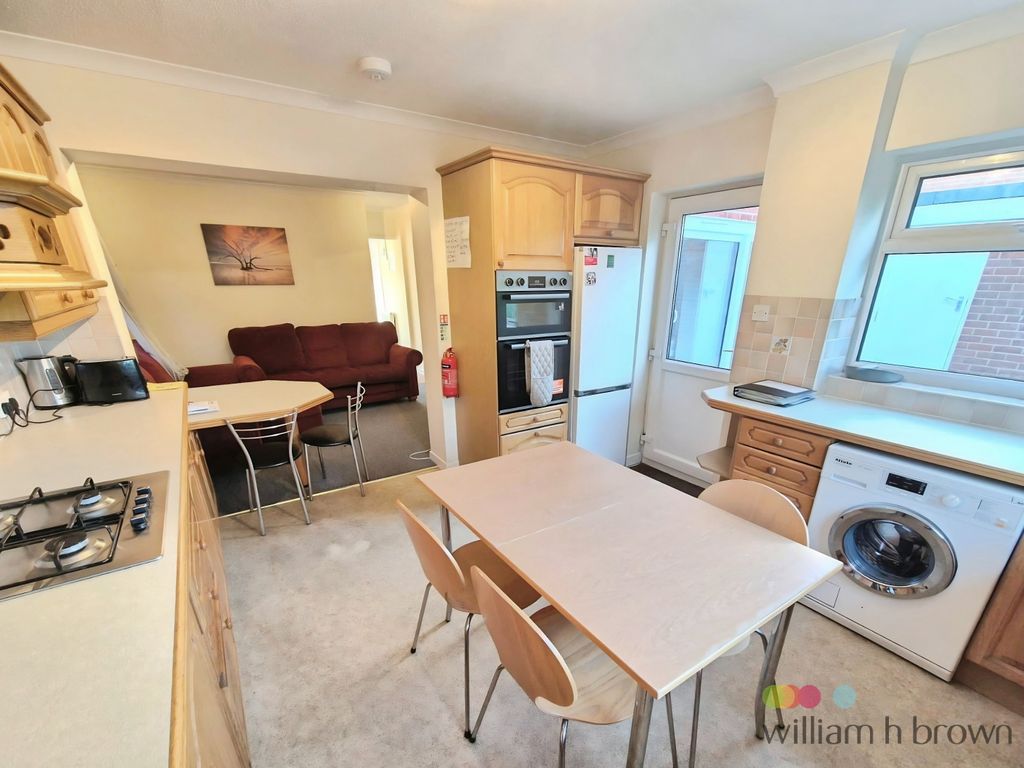 Property photo 2 of 23 Image