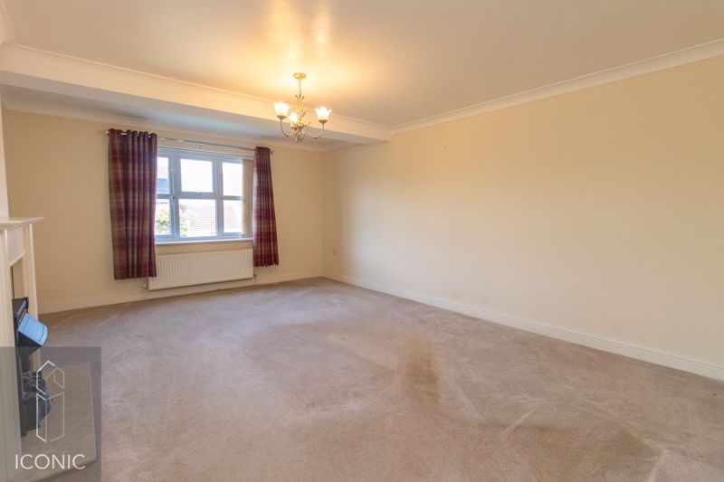Property photo 2 of 13 Photo 5