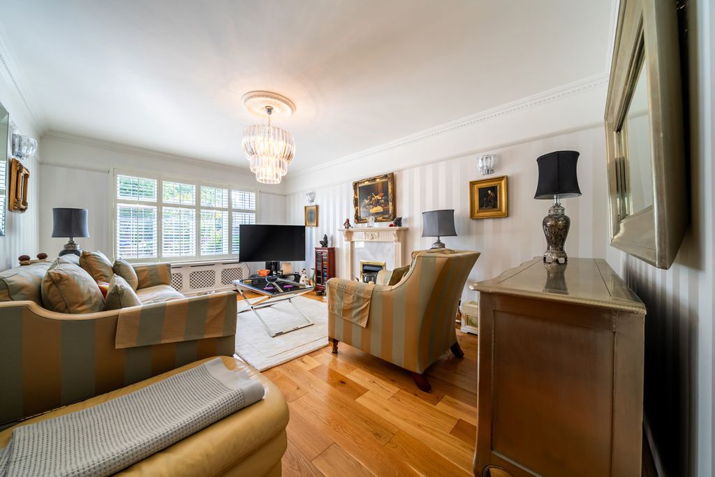 Property photo 2 of 22 1483248-14-6A3Bff...