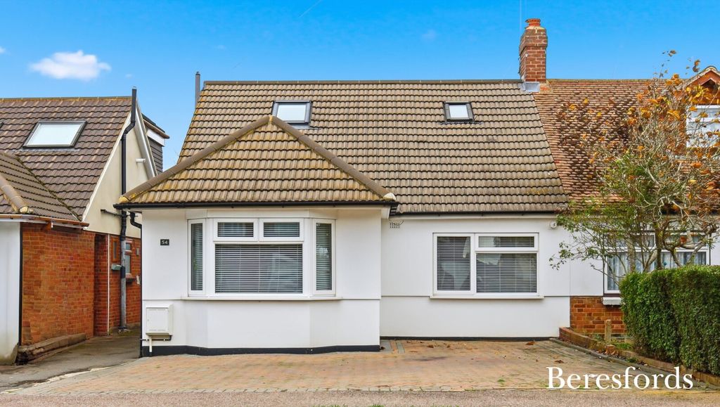 Property photo 1 of 28 Front