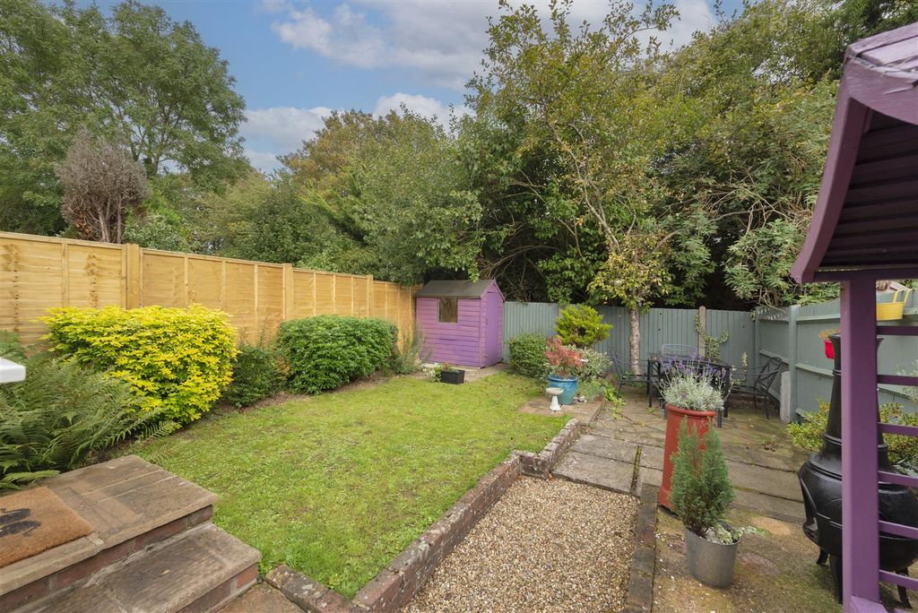 Property photo 2 of 15 14.