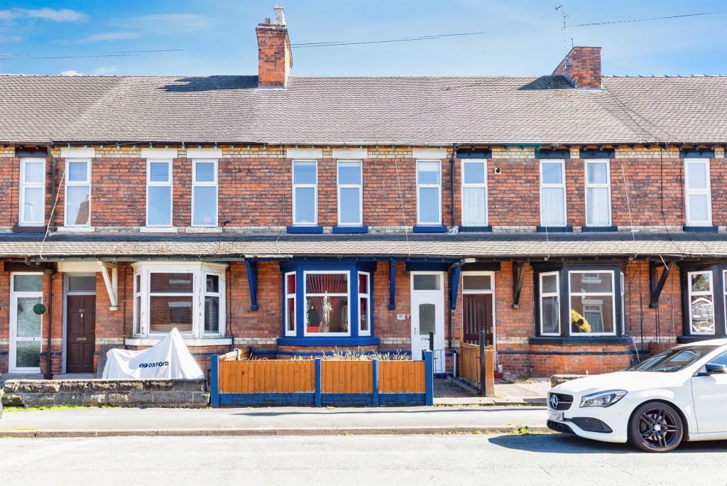 Property photo 1 of 17