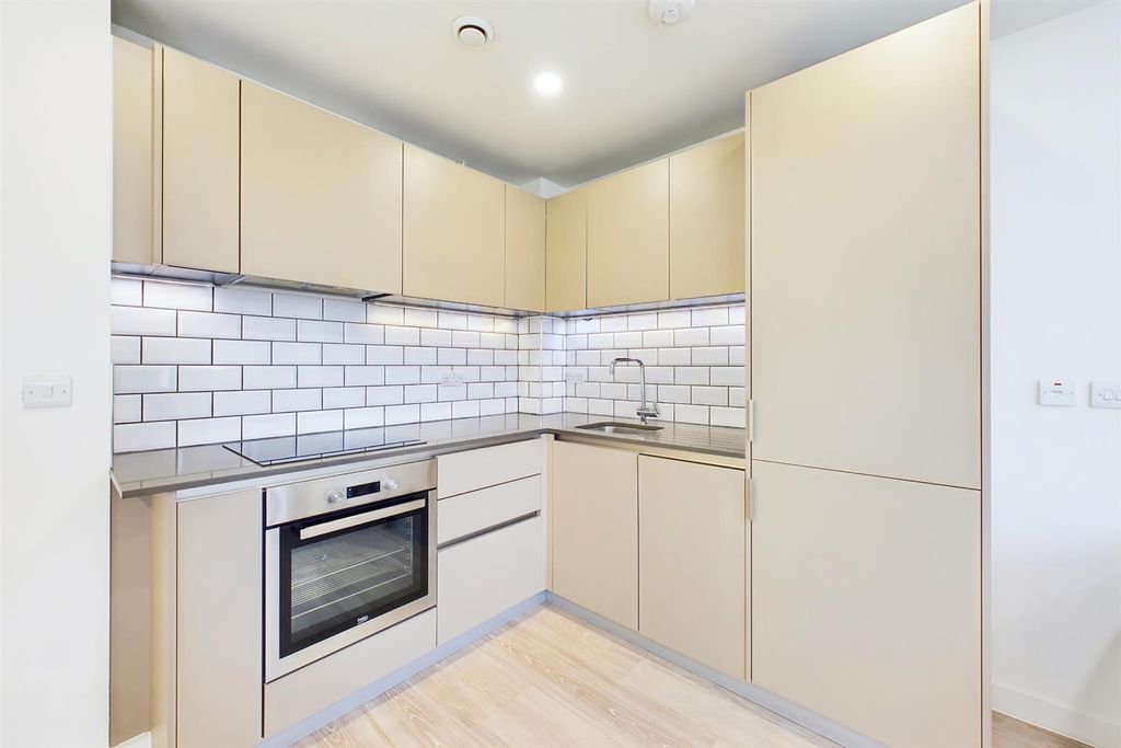 Property photo 2 of 10 5.Jpg