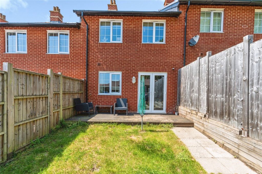 Property photo 3 of 16 Picture No. 19