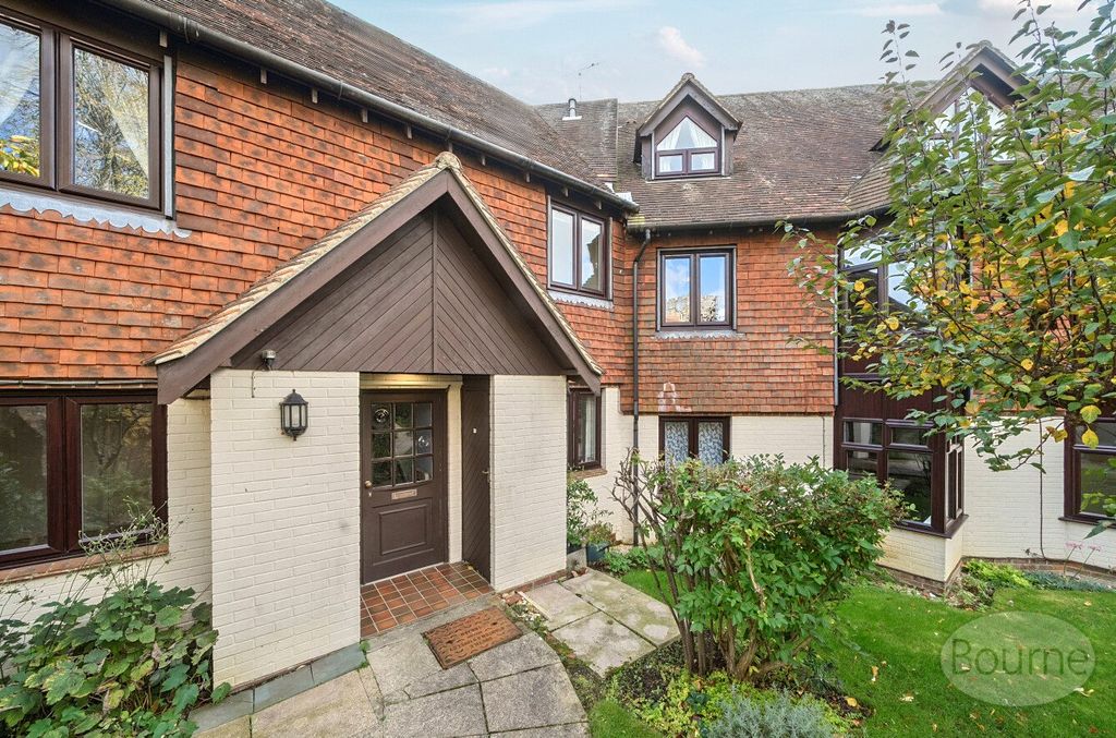 Additional image 15 of 1 bed flat for saleHylton Road, Petersfield, Hampshire GU32