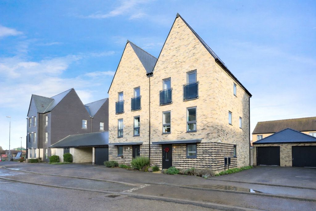 Property photo 1 of 22 Picture No. 62