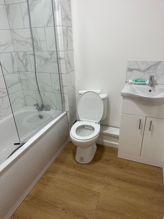 Property photo 2 of 5