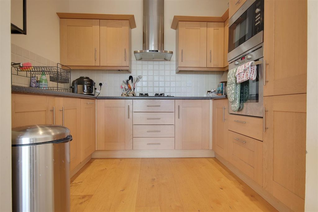 Property photo 3 of 15 Img_8845-Img_8847.Jpg