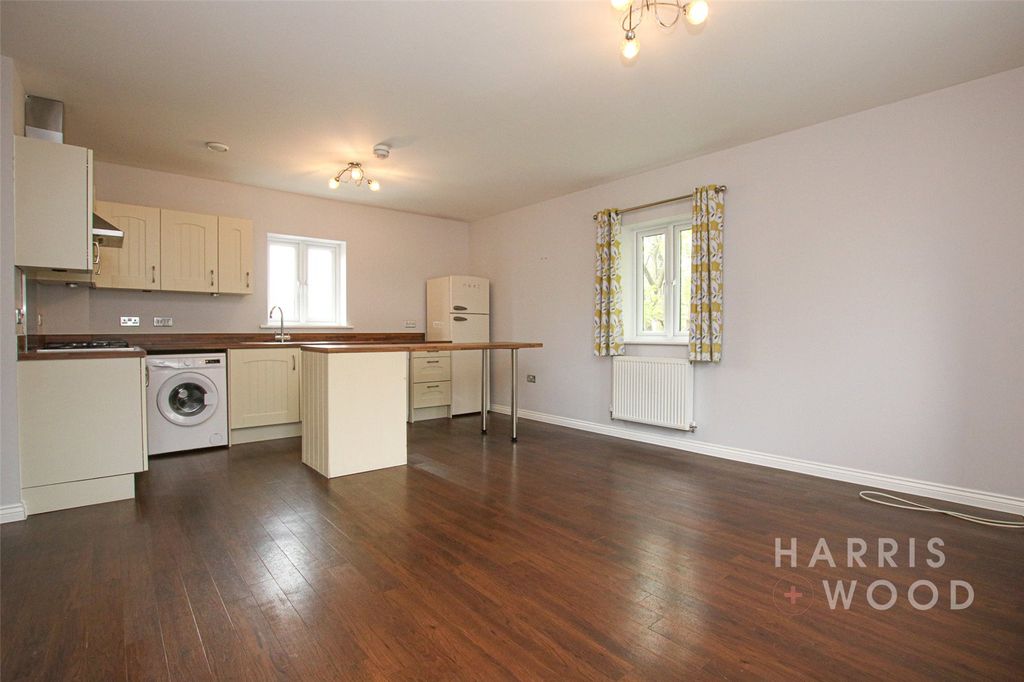 Property photo 3 of 11 Picture No. 02