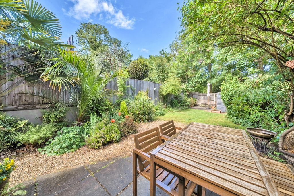 Property photo 2 of 10 1-6A05Ae85B90F8-1...
