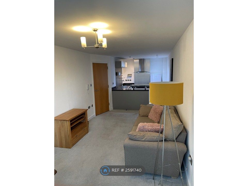 Property photo 3 of 13