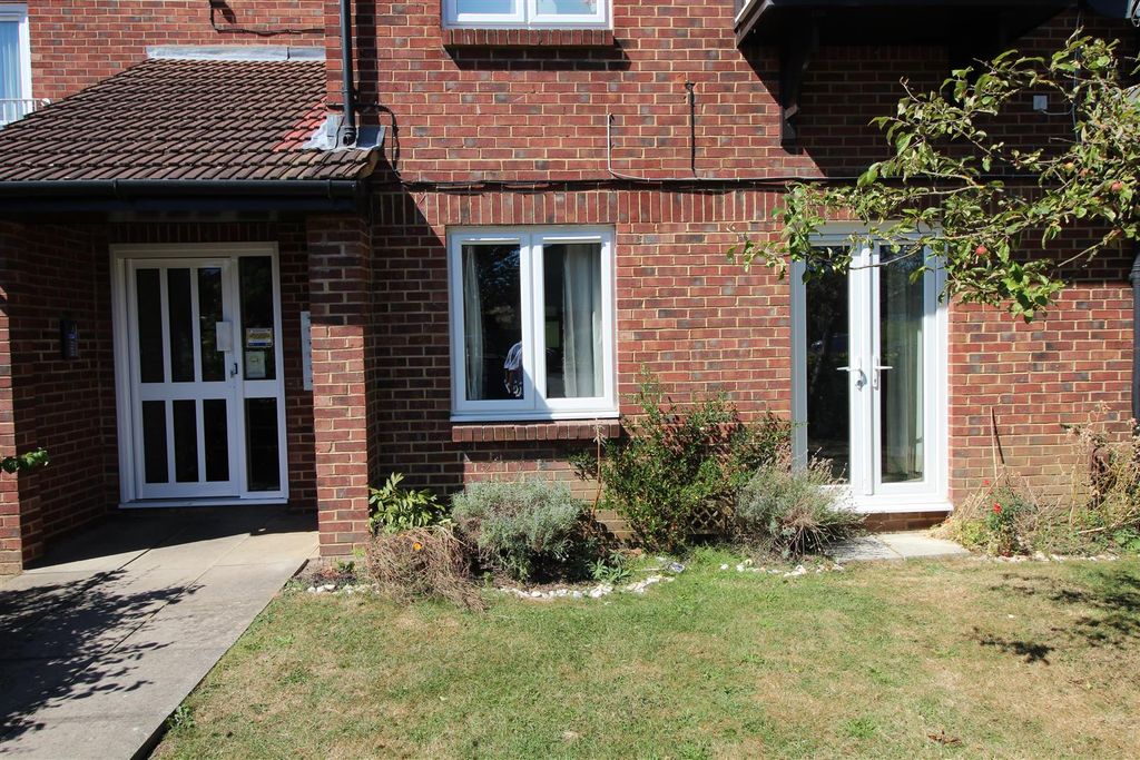 Property photo 3 of 8 Img_0127.Jpg