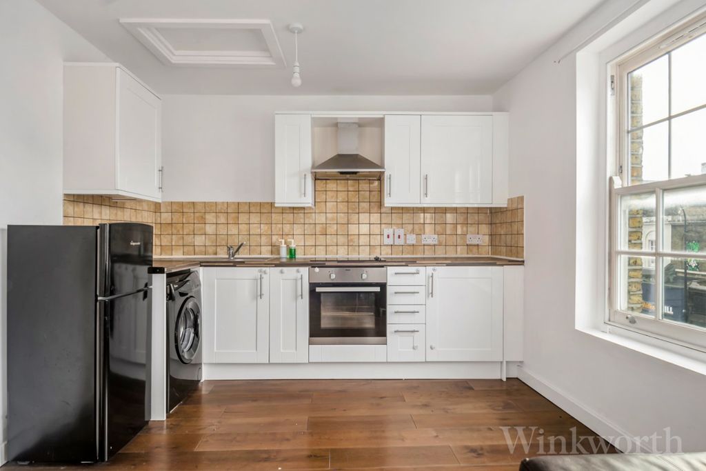 Property photo 3 of 6 Picture No. 07