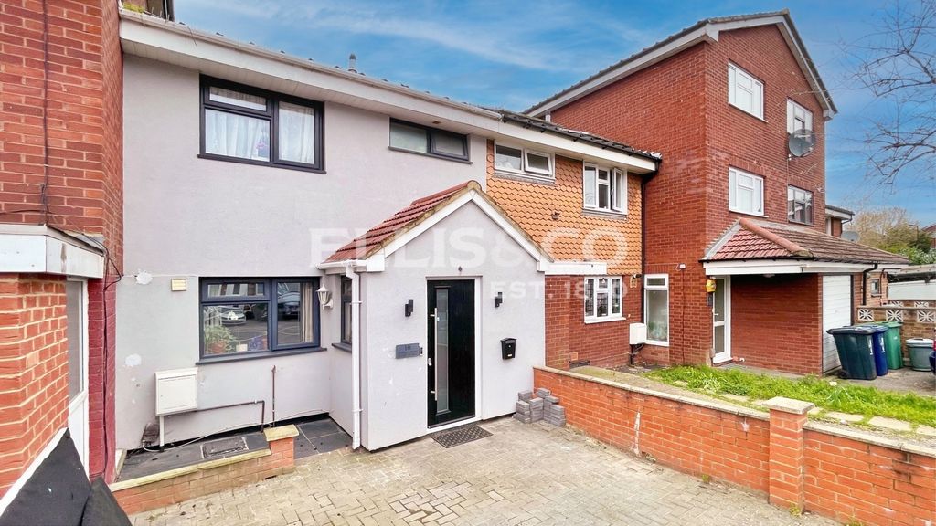 Property photo 1 of 19 Picture No. 03