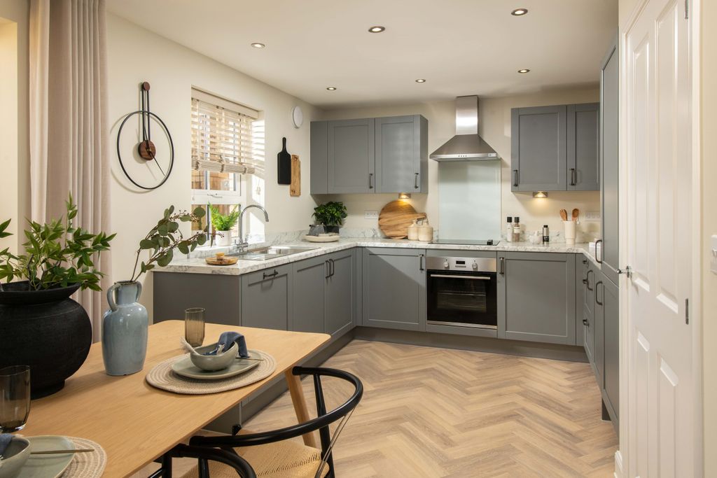 Property photo 2 of 9 St Peters Chase Martham Kitchen Diner