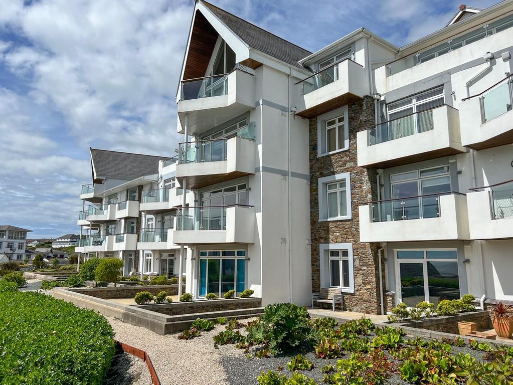 Property photo 2 of 16 74 Majestic Apartments (2).Jpg