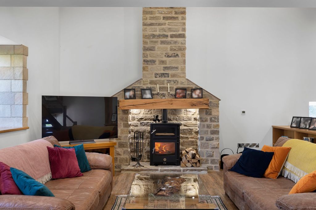 Additional image 28 of 3 bed property for saleOtley Road, Bingley BD16