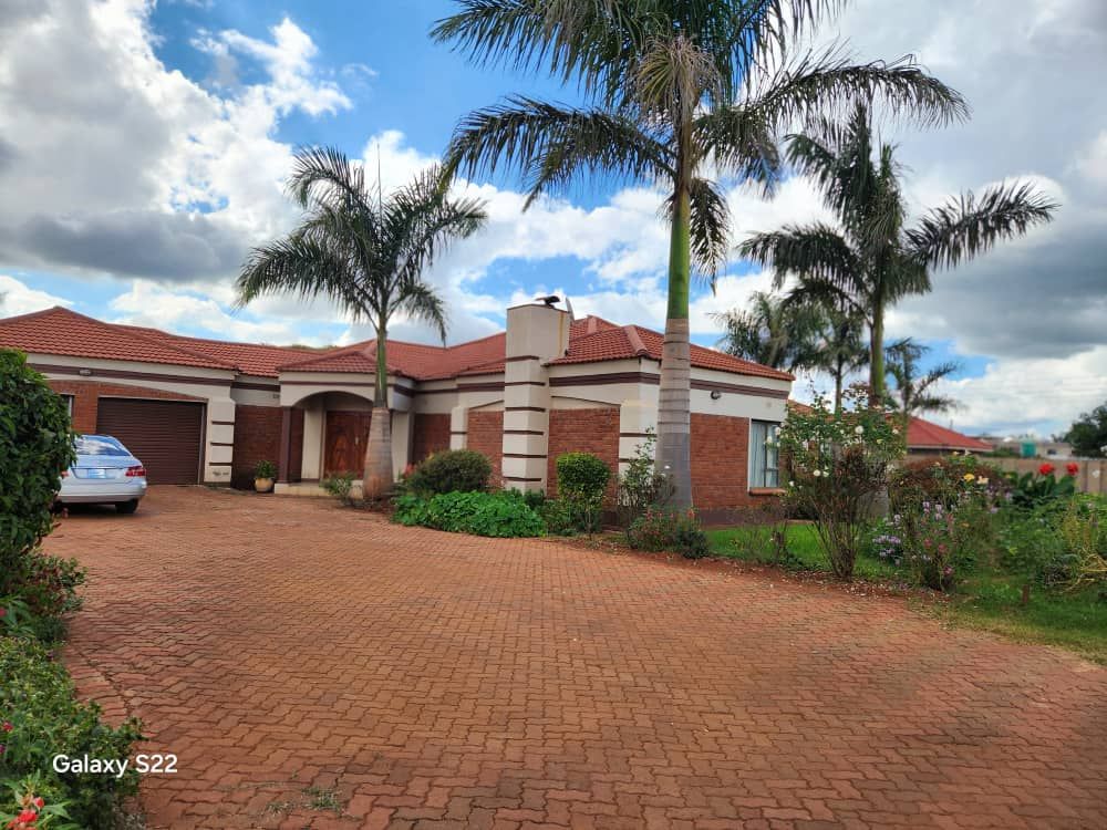 Property photo 3 of 6