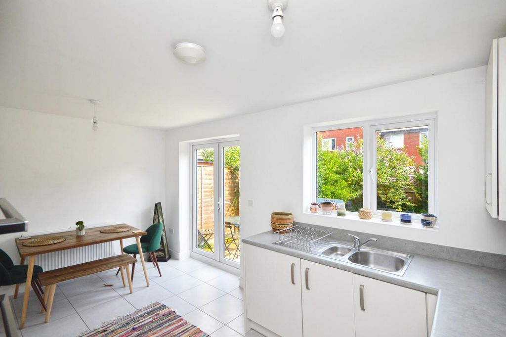 Property photo 3 of 20 Open Plan Kitchen/Dining Room