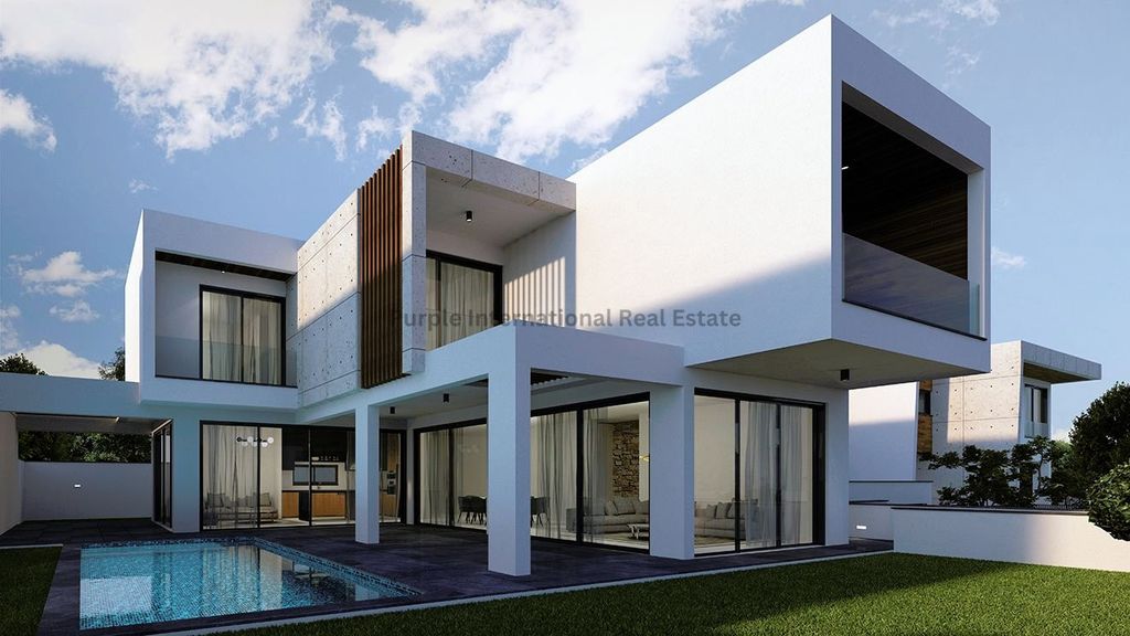 Property photo 3 of 6