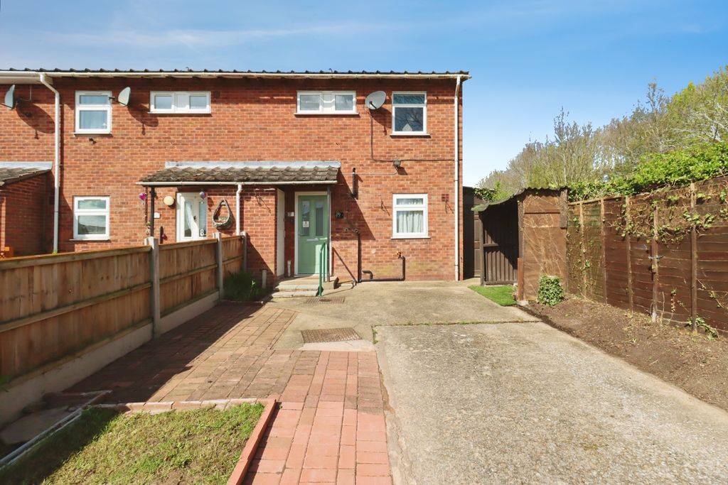 Property photo 2 of 15