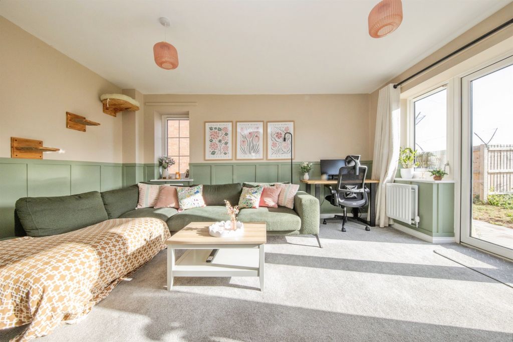 Property photo 3 of 17