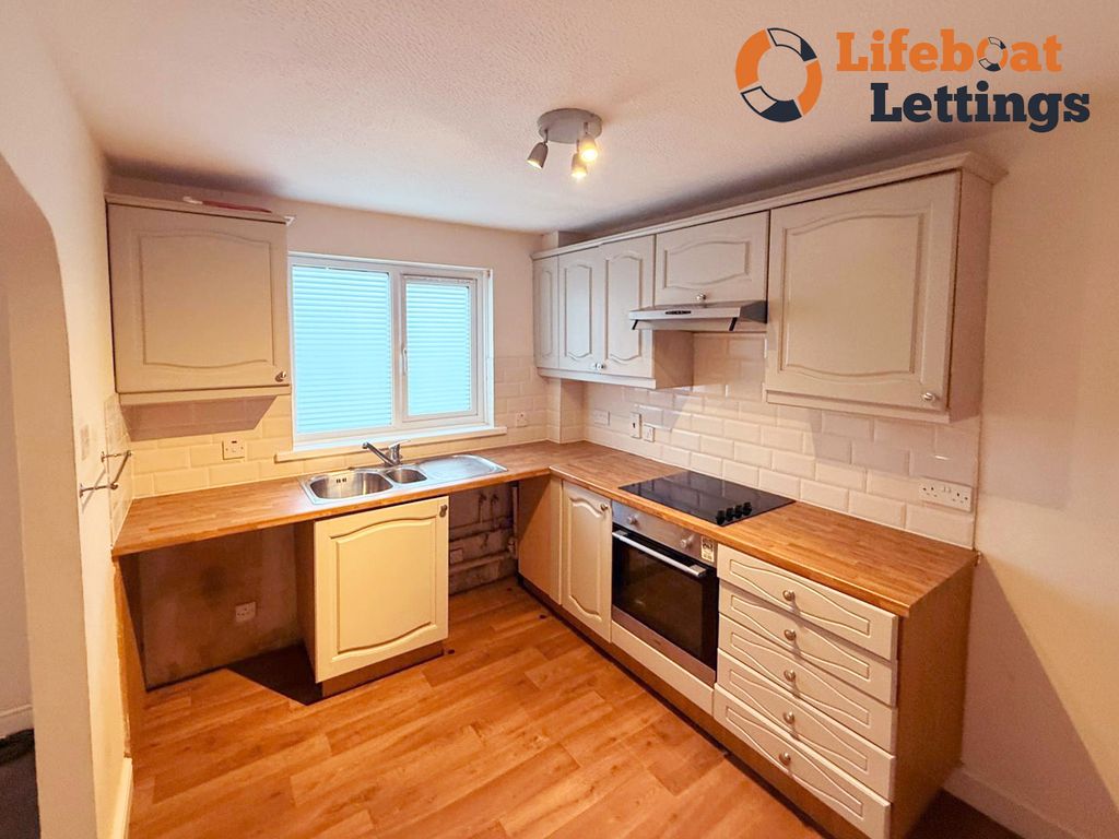 Property photo 1 of 8 Kitchen A