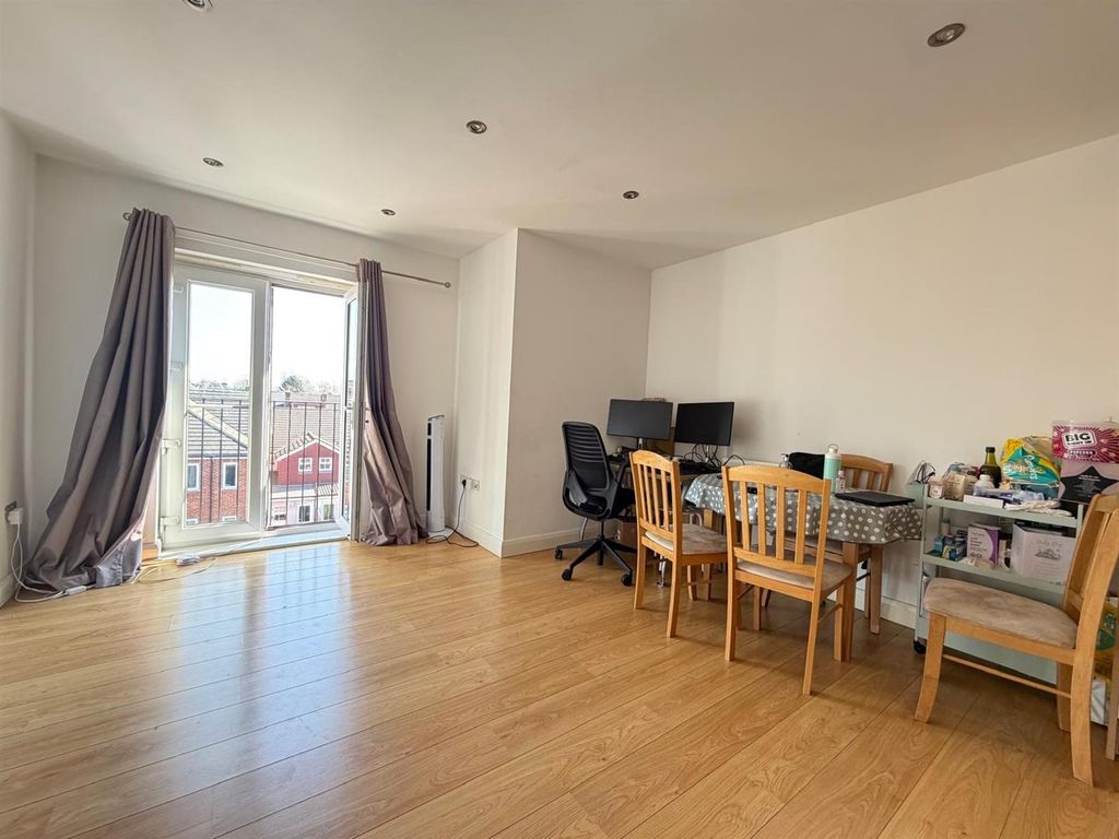 Property photo 1 of 9 Ab530601-d30B-4A0E-Aa76-75F695Dca75A.Jpg