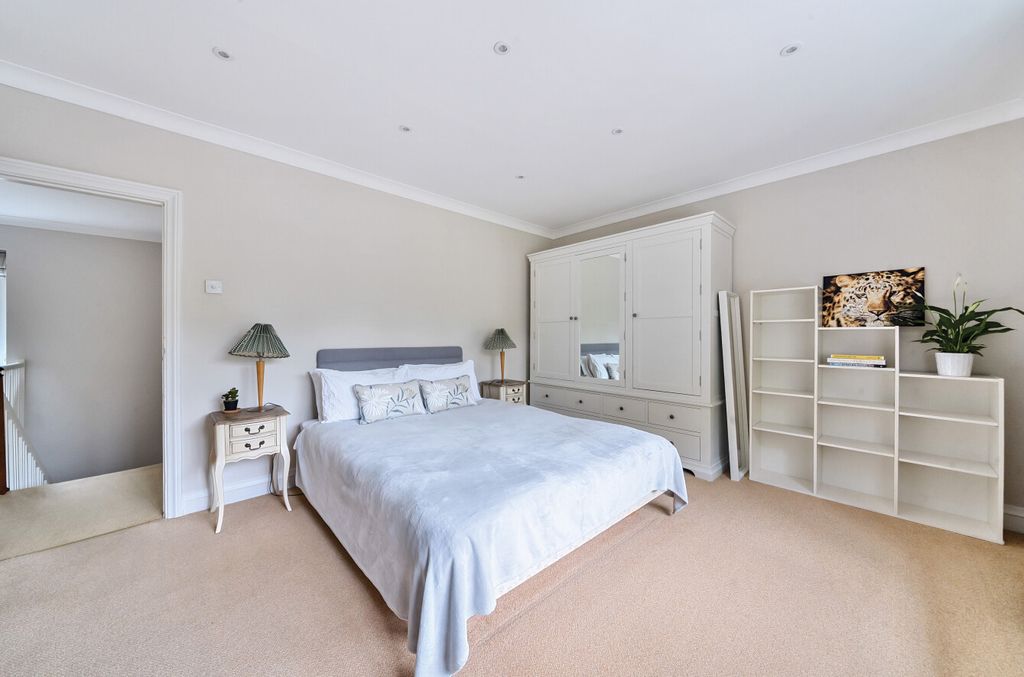 Additional image 27 of 4 bed detached house for saleGodalming, Surrey GU7