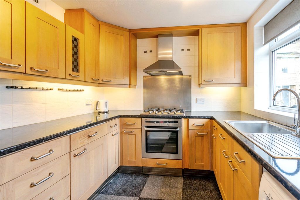 Property photo 2 of 22 Picture No. 06