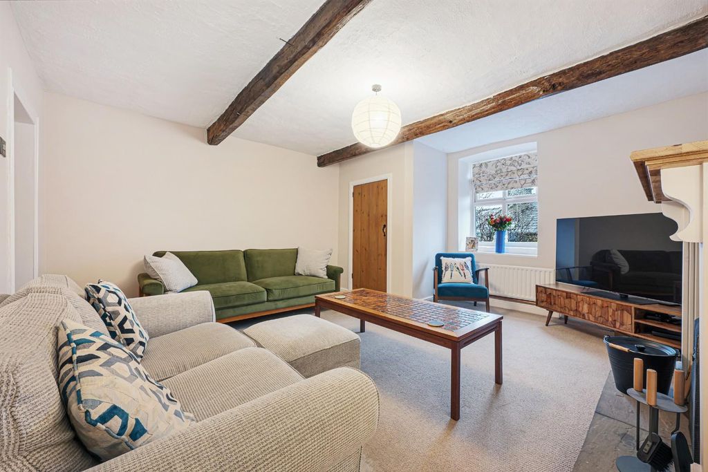 Property photo 3 of 23 13 Mount Pleasant Hdr-2.Jpg