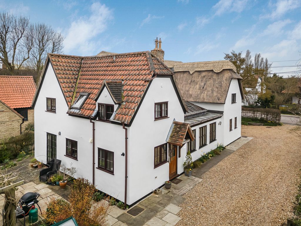 Property photo 2 of 55 1149363