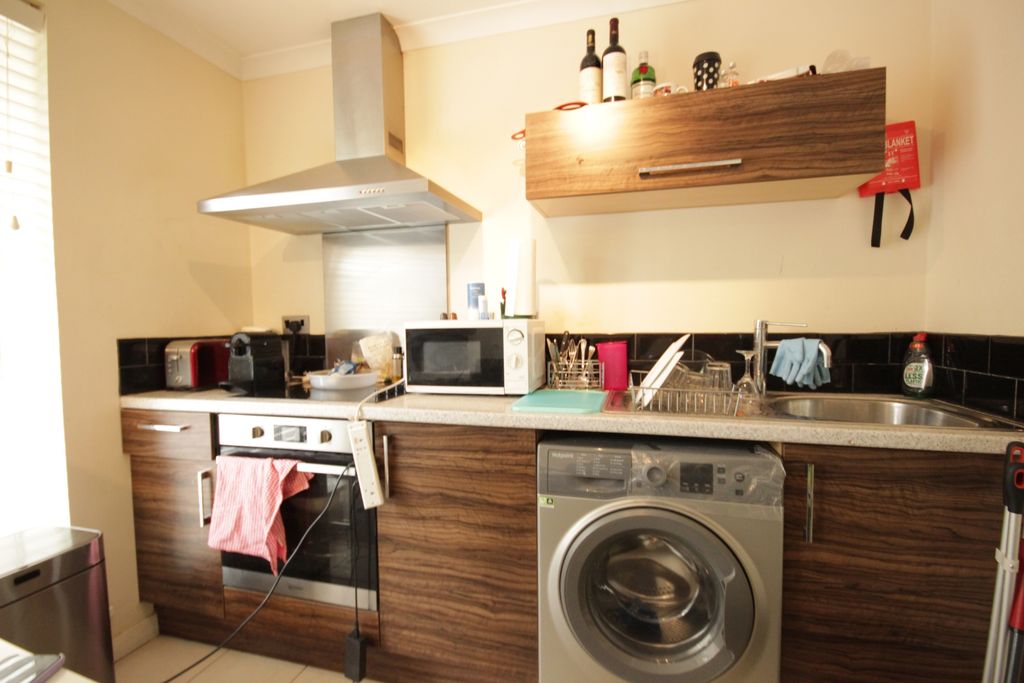 Property photo 3 of 4 Photo 5