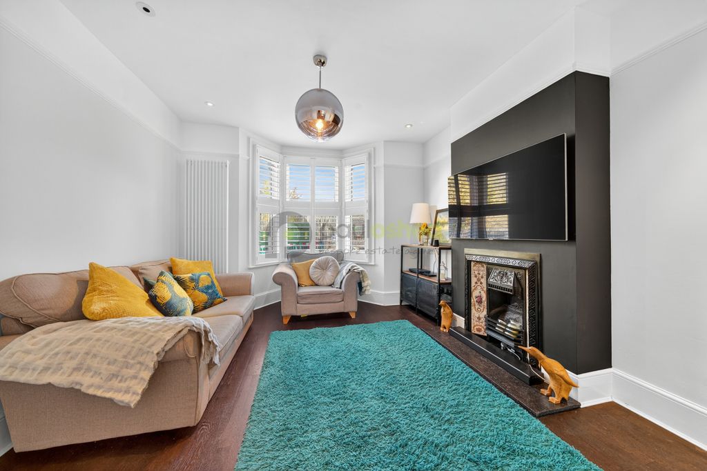 Property photo 1 of 18 Dsc03199