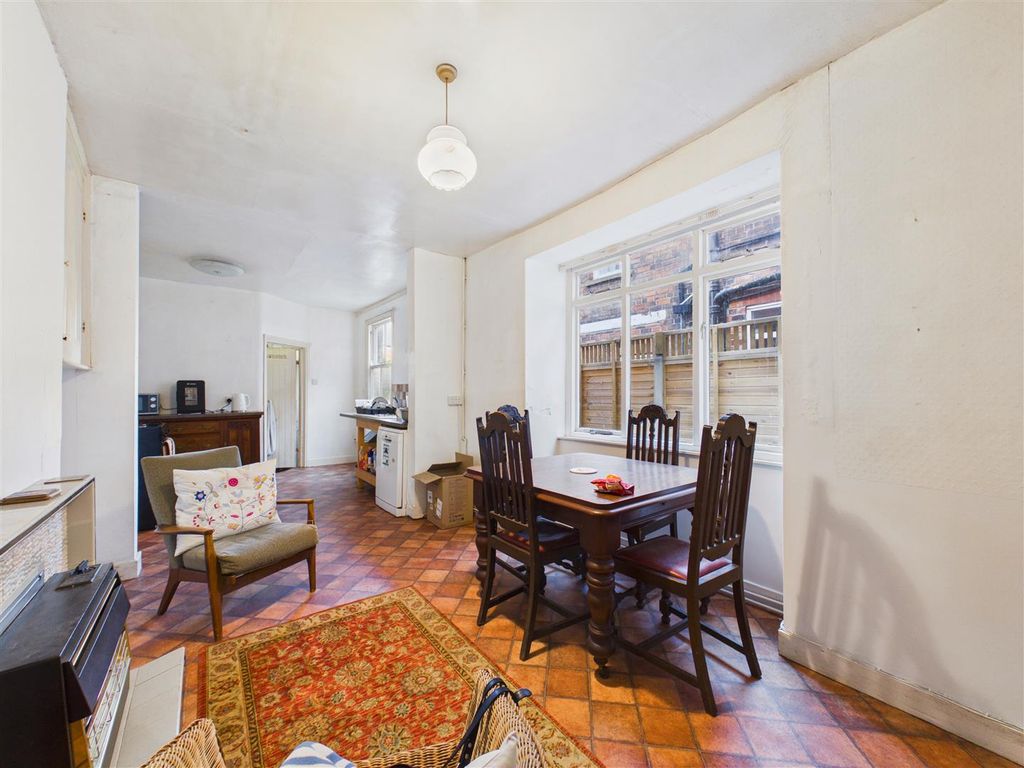 Property photo 2 of 17 Breakfast Room