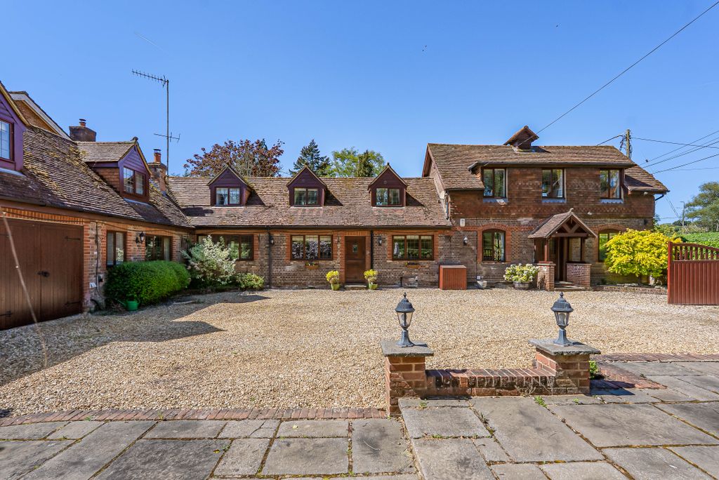 Property photo 1 of 30 480261