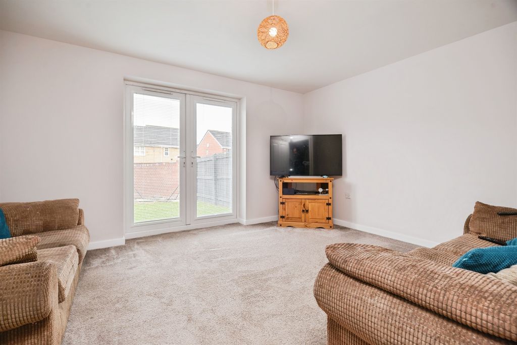 Property photo 3 of 16