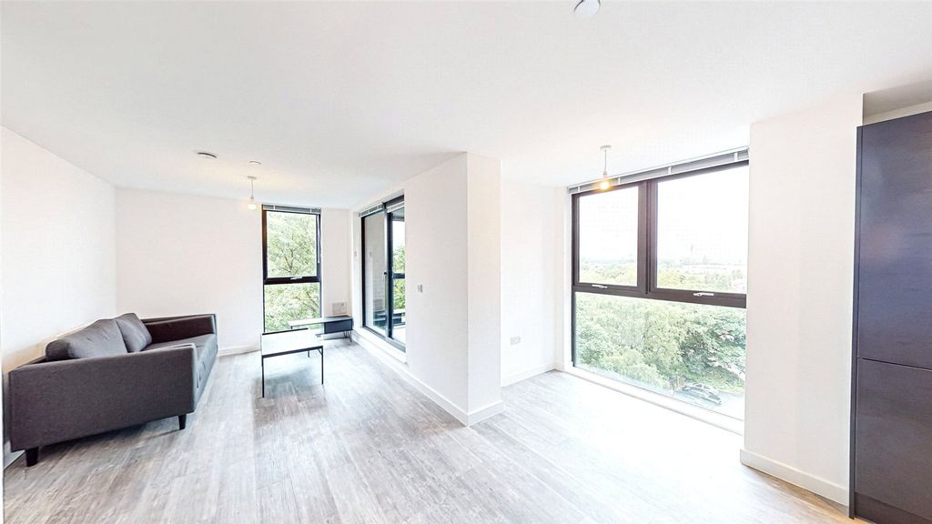 Property photo 1 of 12 Picture No. 05