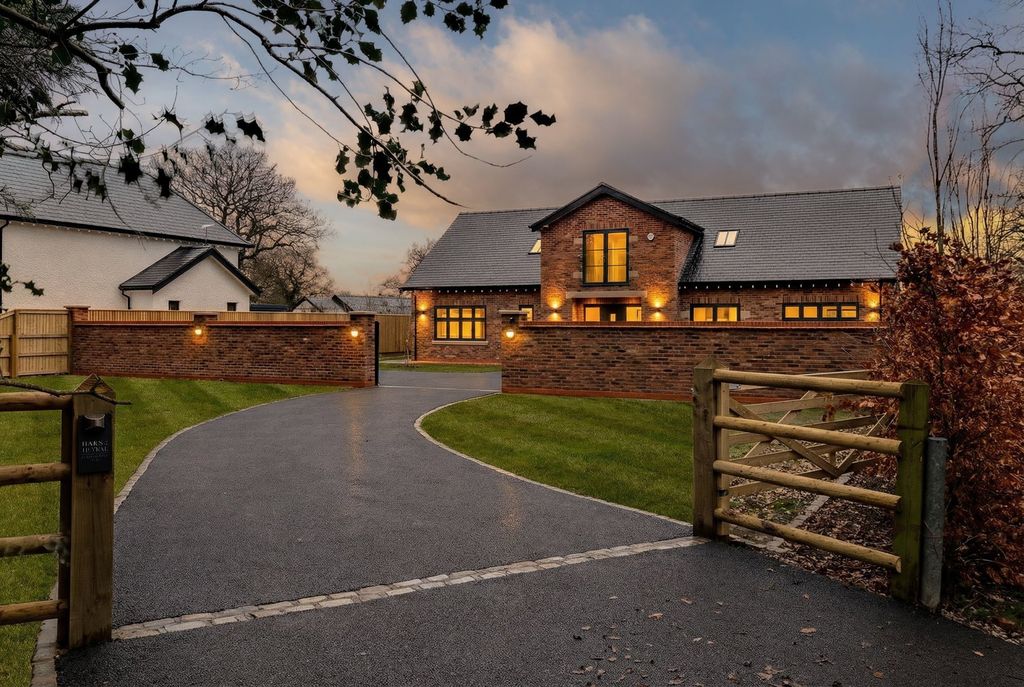 Property photo 1 of 34