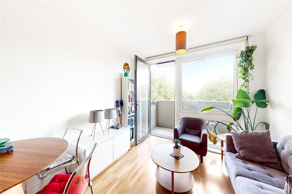 Property photo 3 of 12 Picture No. 03