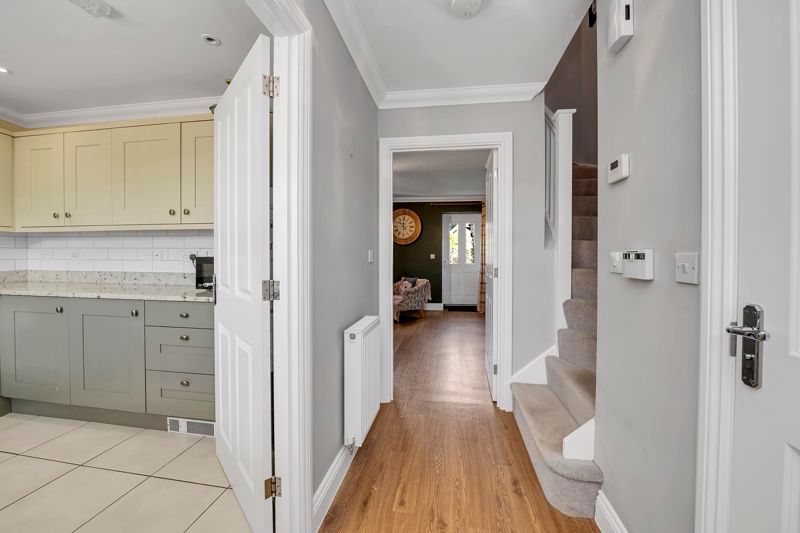 Property photo 3 of 15 Entrance Hall