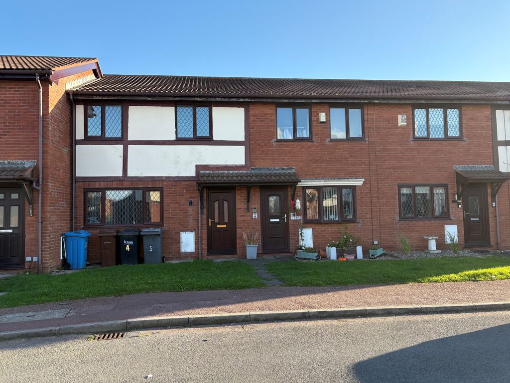 Property photo 1 of 12